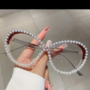 Pearl Cat Eye Frames